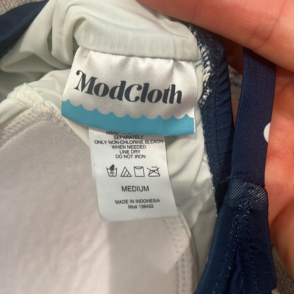 ModCloth Cleo One Piece Swimsuit Nautical - Picture 4 of 6
